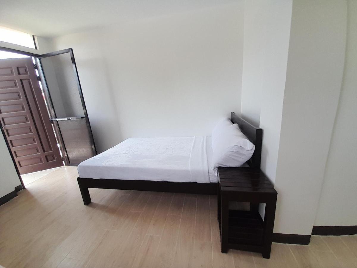 Palawan Residence Puerto Princesa Extérieur photo